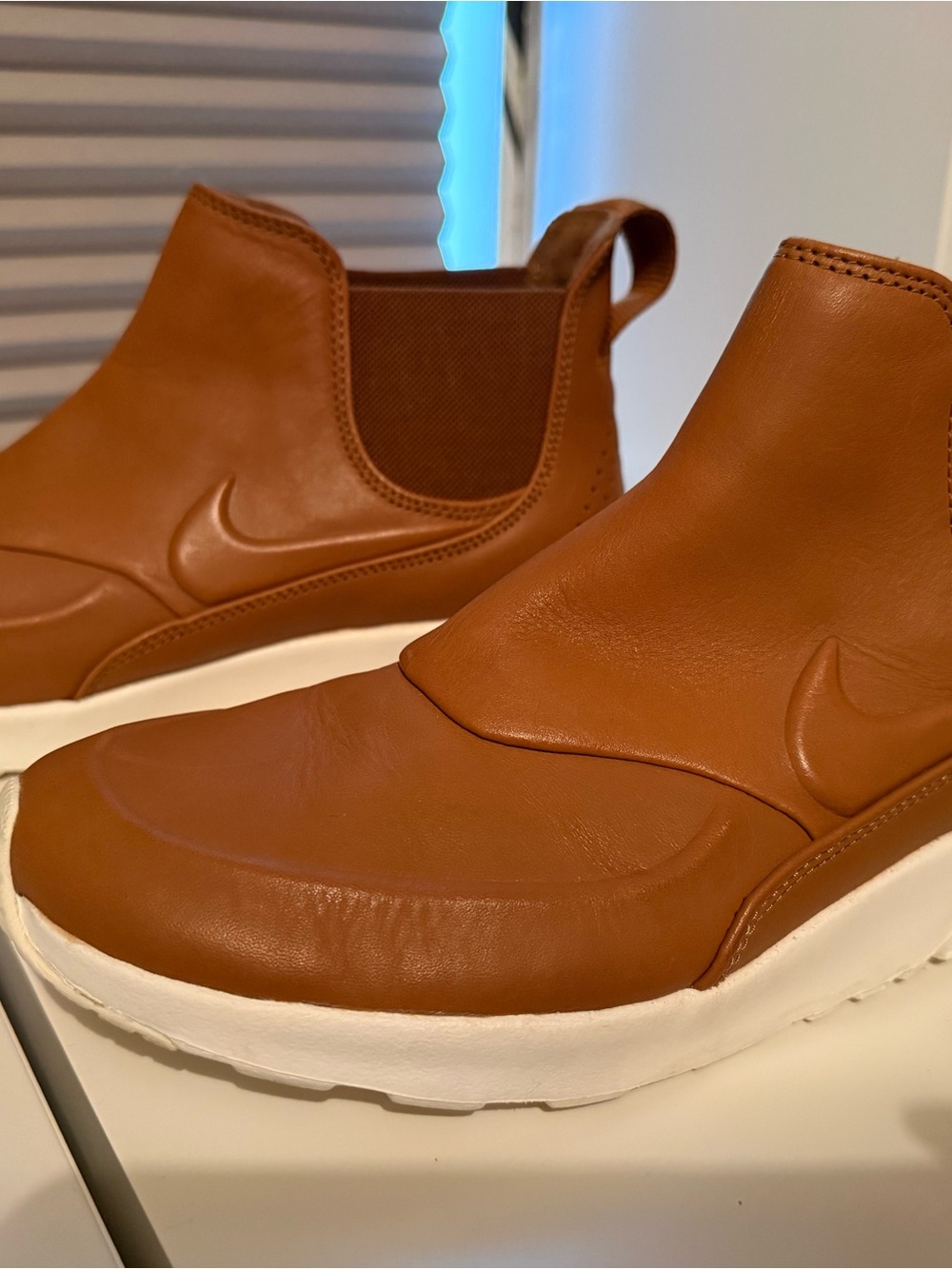Nike Men’s Brown Leather Chelsea-Style Sneakers with White Sole